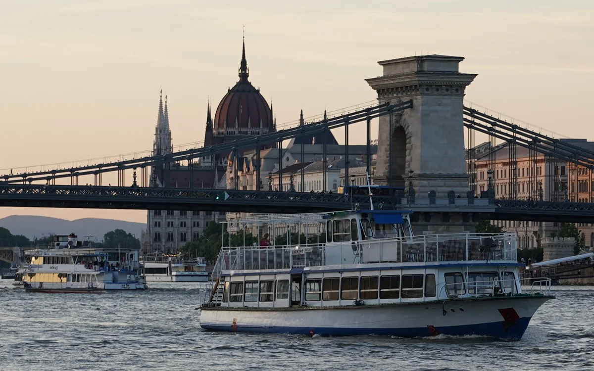 M/S Várkert on the Danube